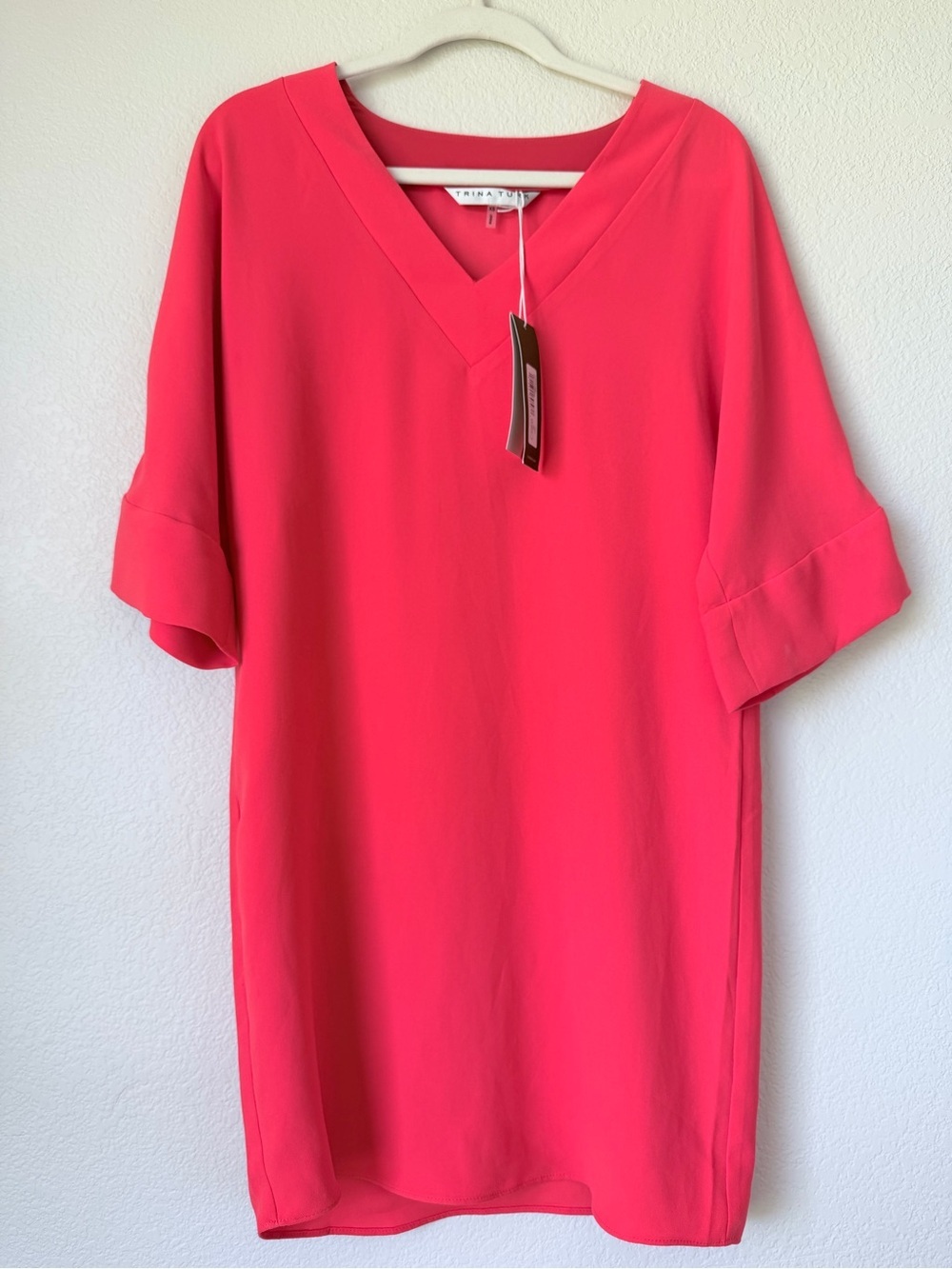 Trina Turk Dellia Poppy Orange Red Shift Dress V-Neck Cuff Sleeve NWT XS